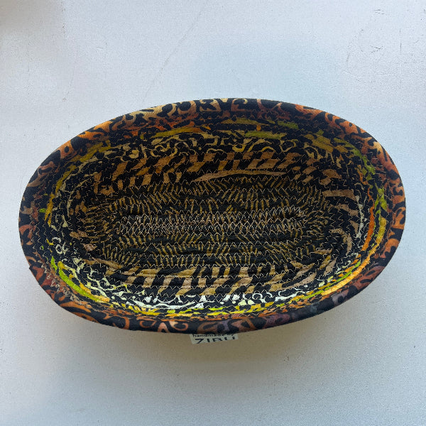 Oval basket