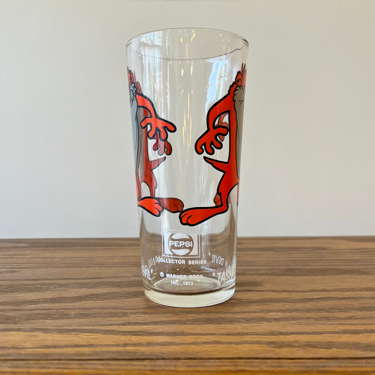 Tasmanian Devil Looney Tunes Warner Bros Pepsi Glass (1973)