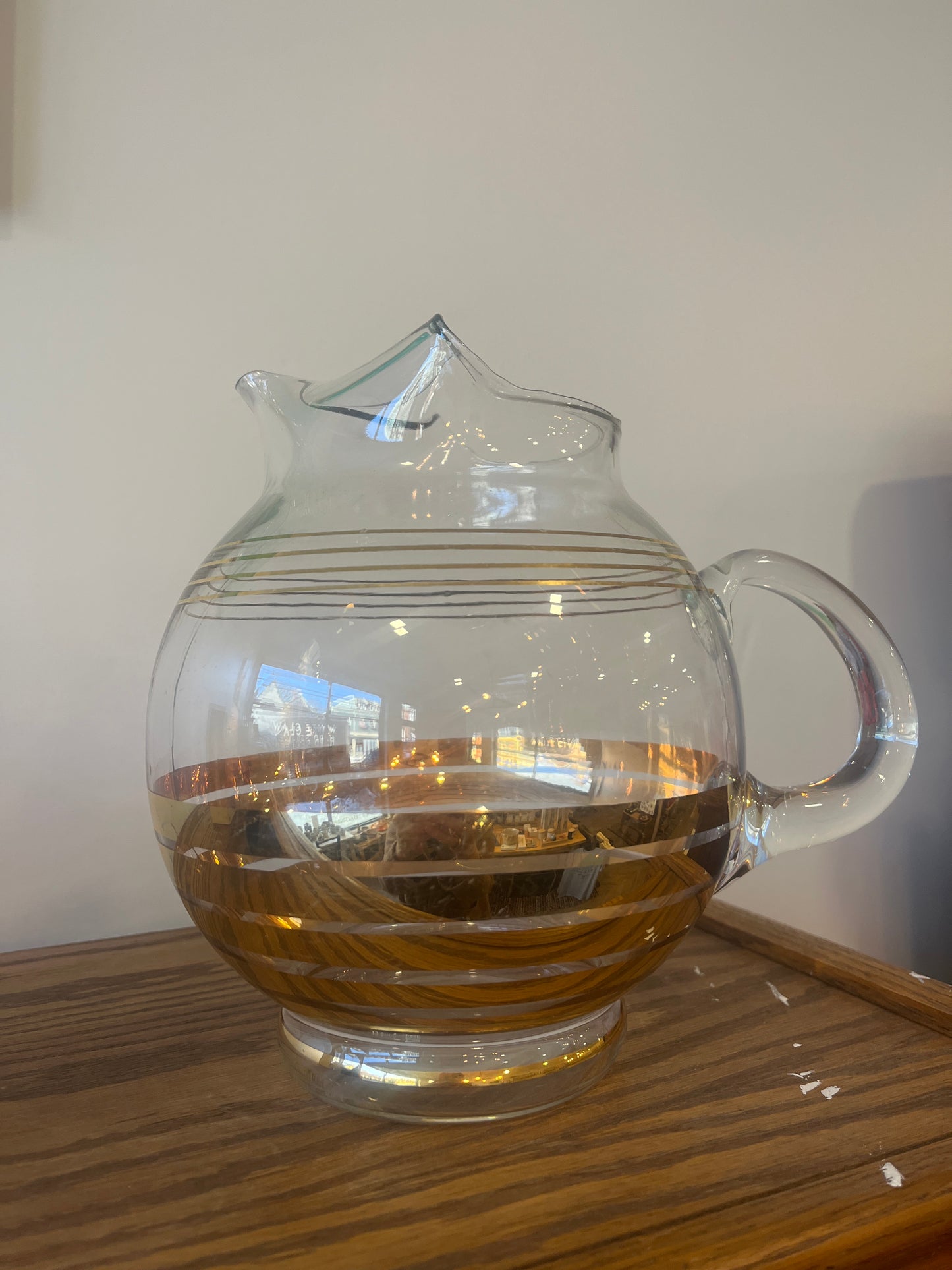 Vintage Pitcher with matching drinking glasses (set of 4)