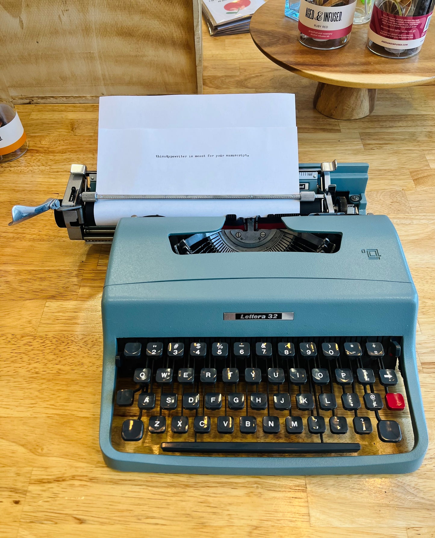 Olivetti Underwood Lettera 32