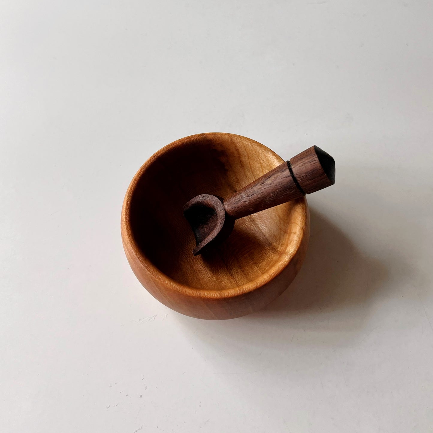 Salt dish w/ scoop