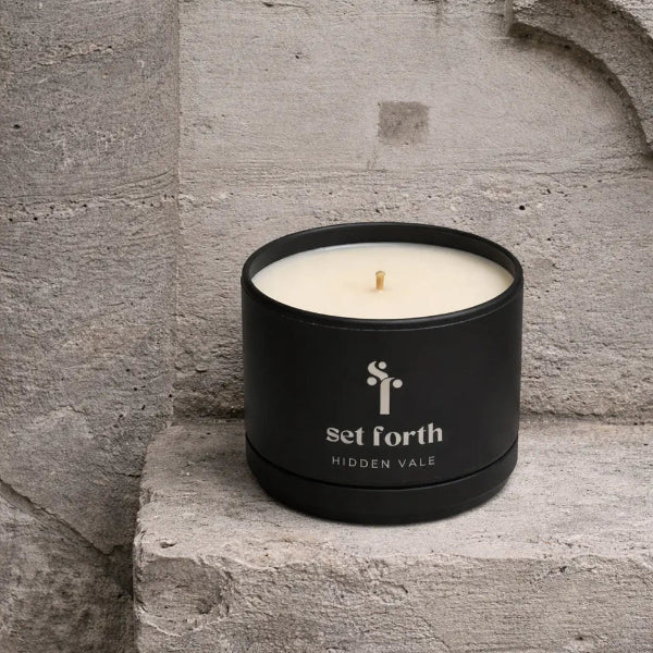 Hand-Poured Soy Blend Candles (Seasonal Scents)