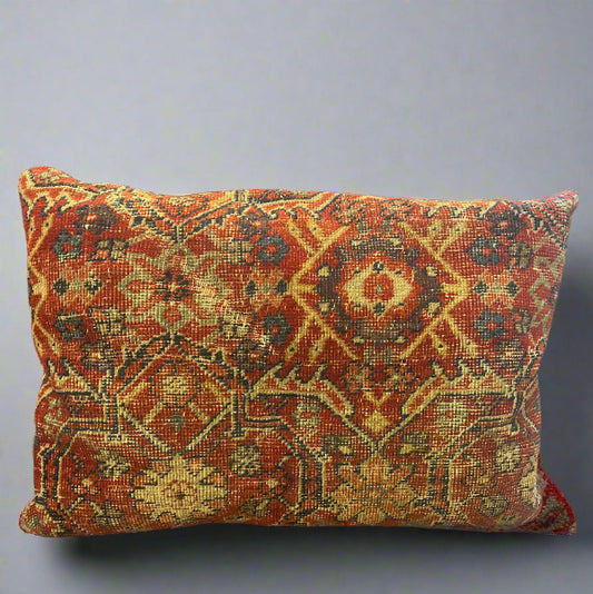 Throw Pillows